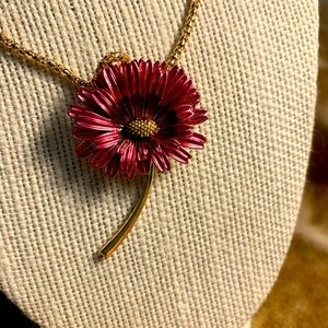 This beautiful red flower 🌺 necklace and pin.